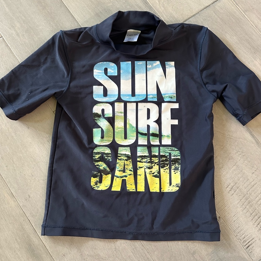 Cherokee high neck sun shirt